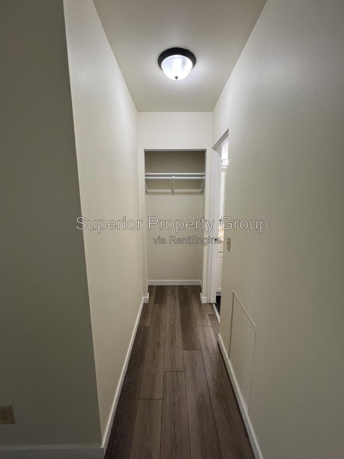 Studio apartment on Madison's east side! property image