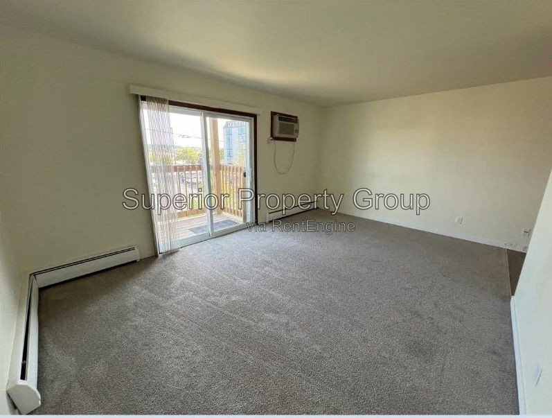 1B/1B apartment conveniently located right by the Independence and E. Washington bus stop! property image