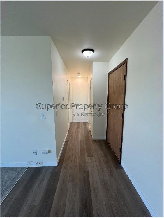 1B/1B apartment conveniently located right by the Independence and E. Washington bus stop! property image