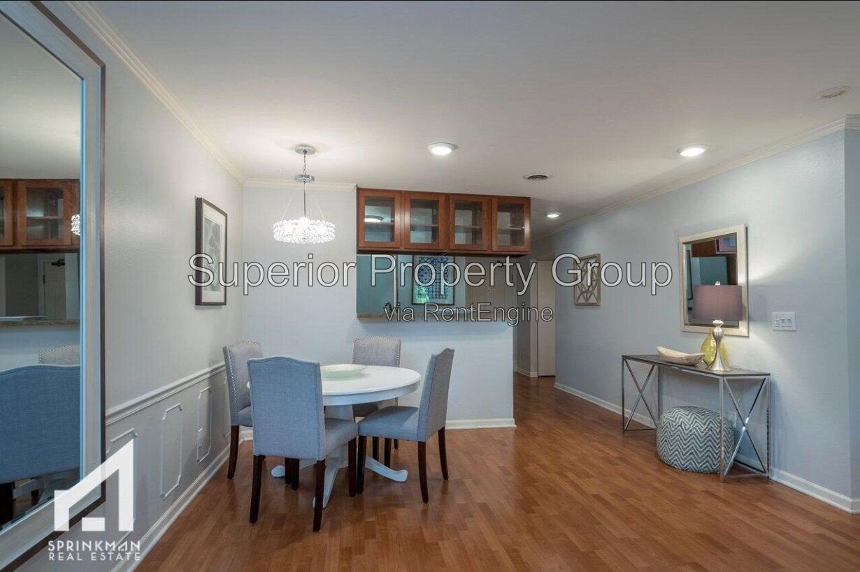 2B/2B 1st floor condo available to rent in August! property image