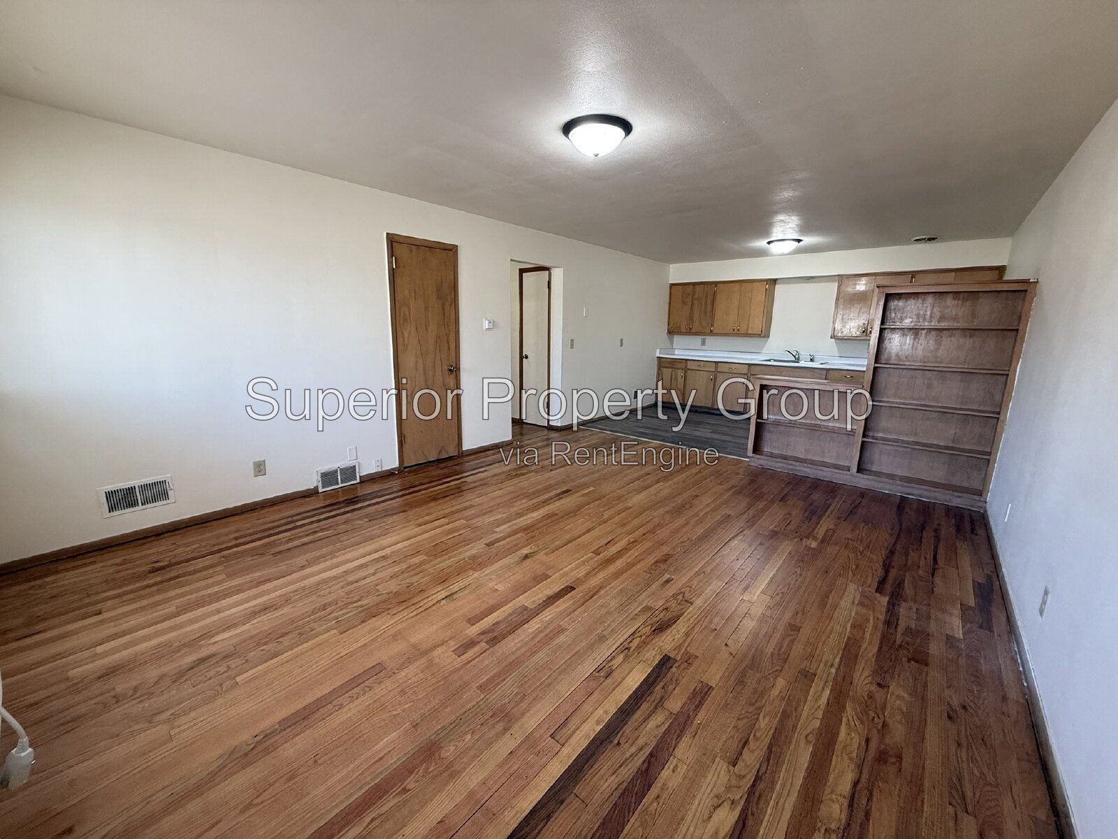 1717 Blossom Ln, Unit 4- Available for November! property image