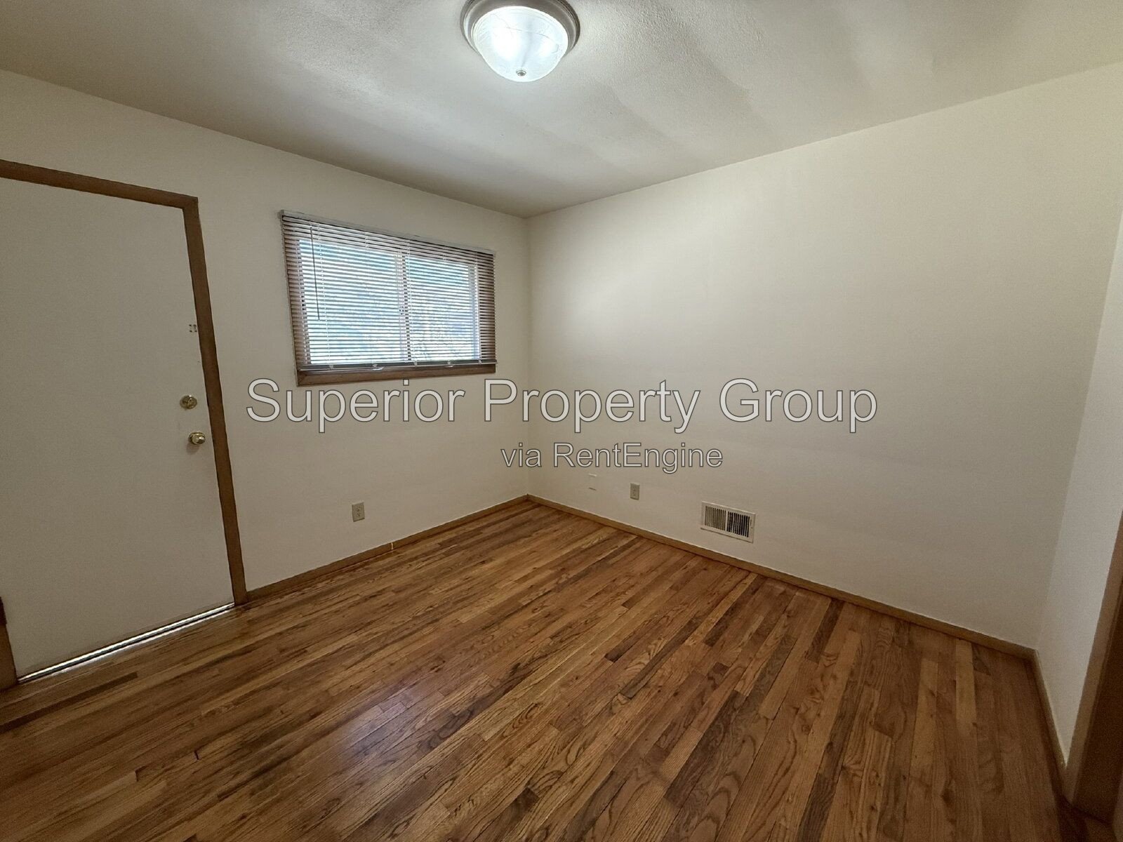 1717 Blossom Ln, Unit 4- Available for November! property image