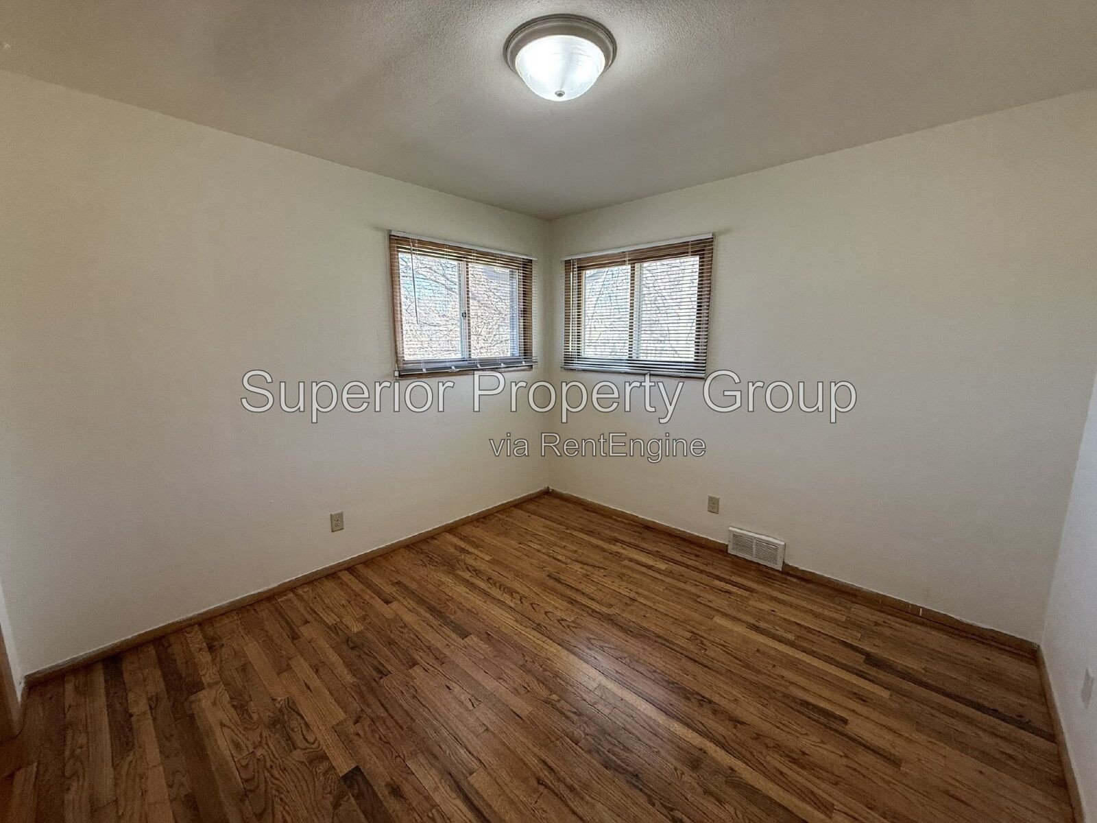 1717 Blossom Ln, Unit 4- Available for November! property image
